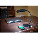 Lampe de bureau à DEL à intensité variable avec port USB