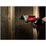 Perceuse de 3/8 po avec cordon et mandrin sans clé fil dotée d'un moteur de 8 A à marche arrière et vitesse variable