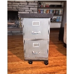 Roulette pivotante de 3 po sur plaque en polyuréthane noir luxueux