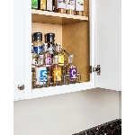 Organisateur escamotable en fil métallique chrome poli à 3 niveaux pour épices à installer au bas d'une armoire