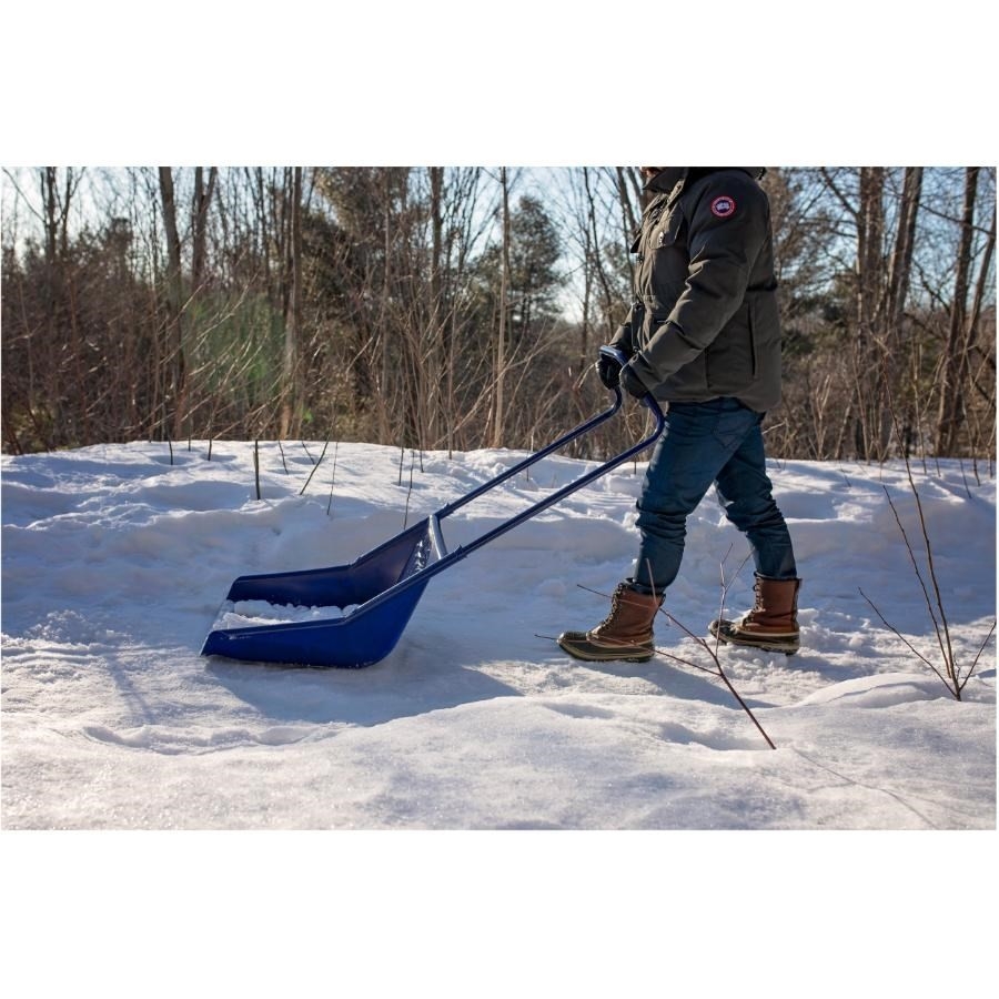 pelle-tra-neau-neige-de-24-po-avec-lame-en-poly-thyl-ne-et-poign-e